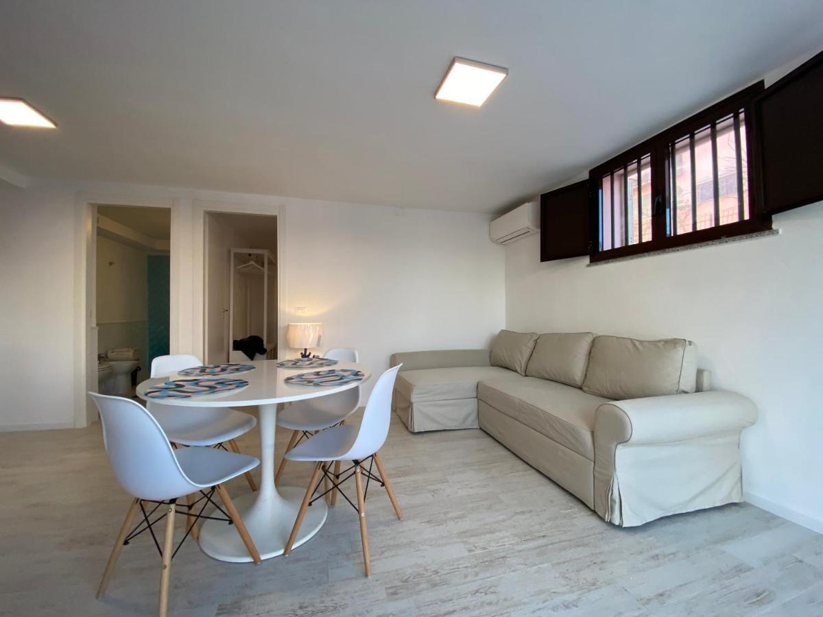 Beach House Tanaunella Esterno foto